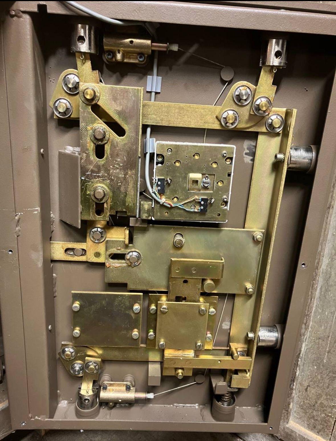 Système de verrouillage complexe